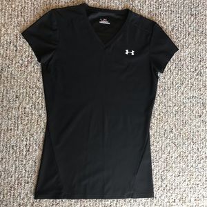 Under Armour Heat Gear V-Neck Tee Size L #225